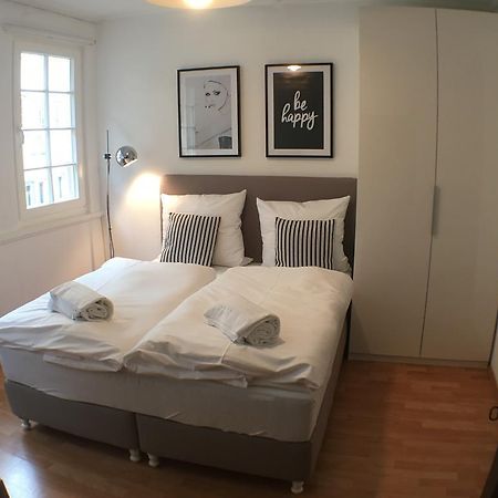 Privatzimmer In Bester Altstadtlage Tübingen Chambre photo